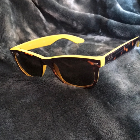 Ray-Ban Accessories - Yellow and leopard print raybans